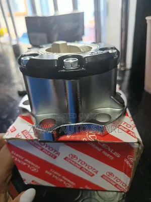 Free Hub for Toyota Land Cruiser 79 ,76