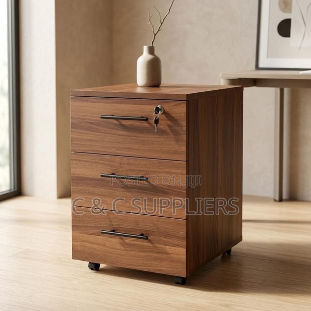 3-Drawer Brown Movable Cabinet. - thumbnail 8