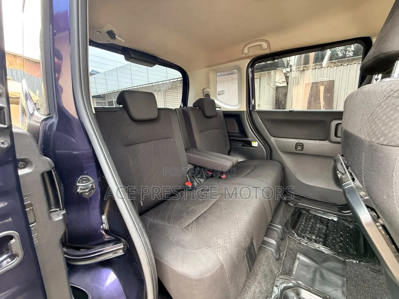 Suzuki Solio 2018 Blue