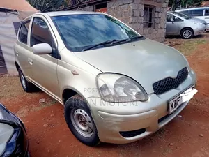 Toyota Vitz 2003 Gold