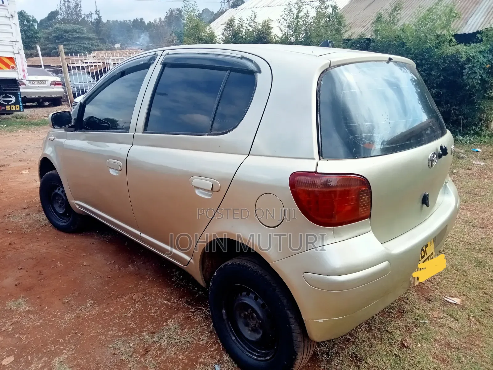 Toyota Vitz 2003 Gold