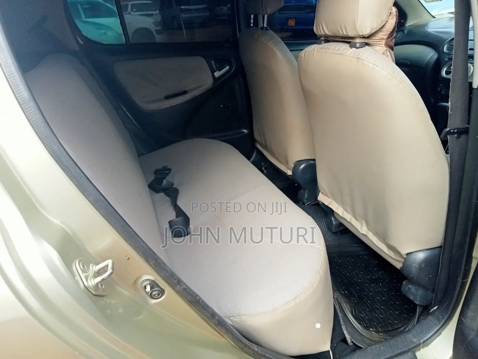 Toyota Vitz 2003 Gold