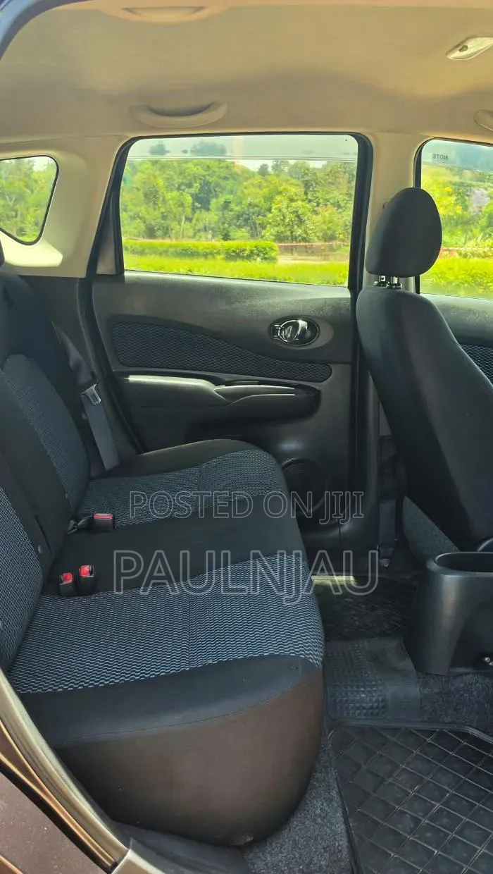 Nissan Note 2011
