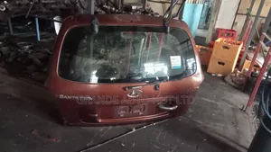 Hyundai Santafe Boot