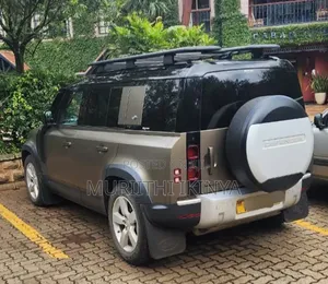 Land Rover Defender 2020 Gold