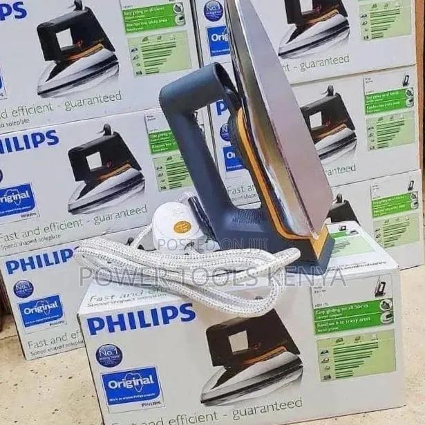 Philips HD1172 1000W Dry Iron - main view