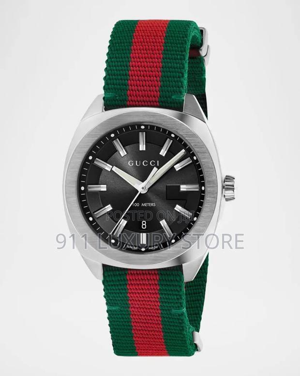 Gucci Dive Wristwatch - main view