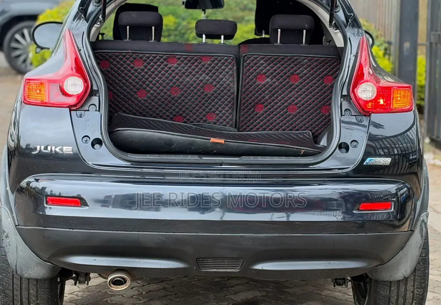 Nissan Juke 2011 Burgundy