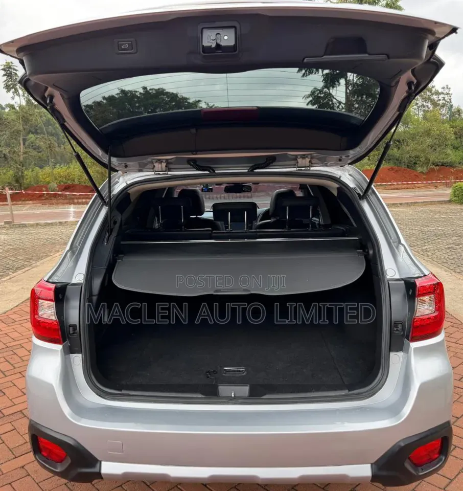 Subaru Outback 2016 Silver