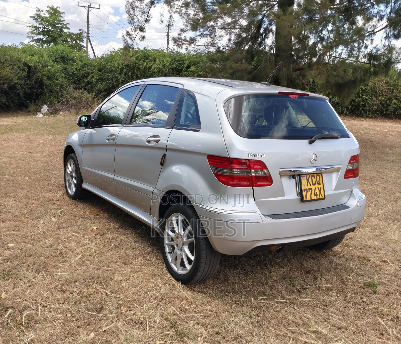 Mercedes-Benz B-Class 2011 Gray