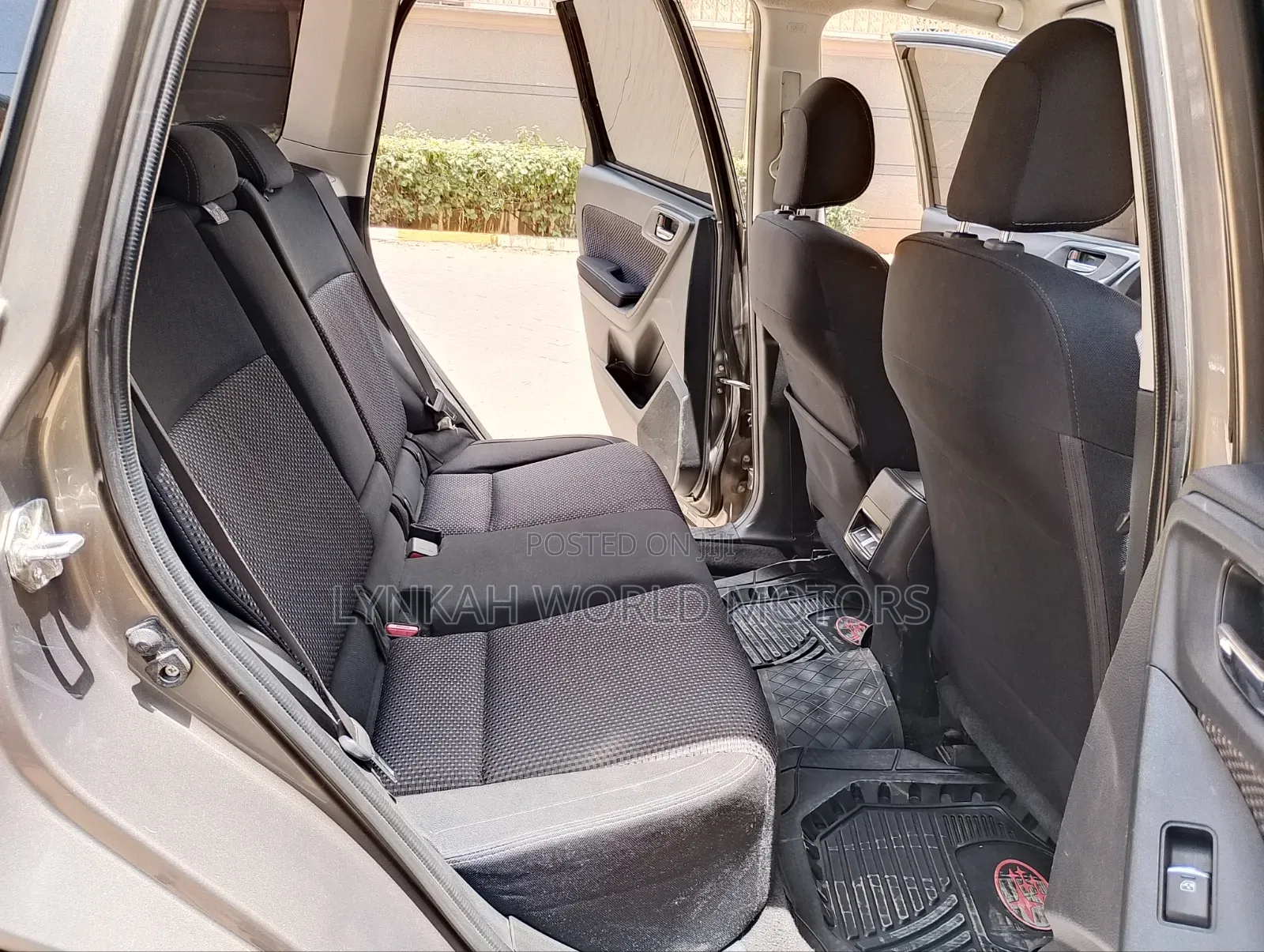 Subaru Forester 2015 Ivory