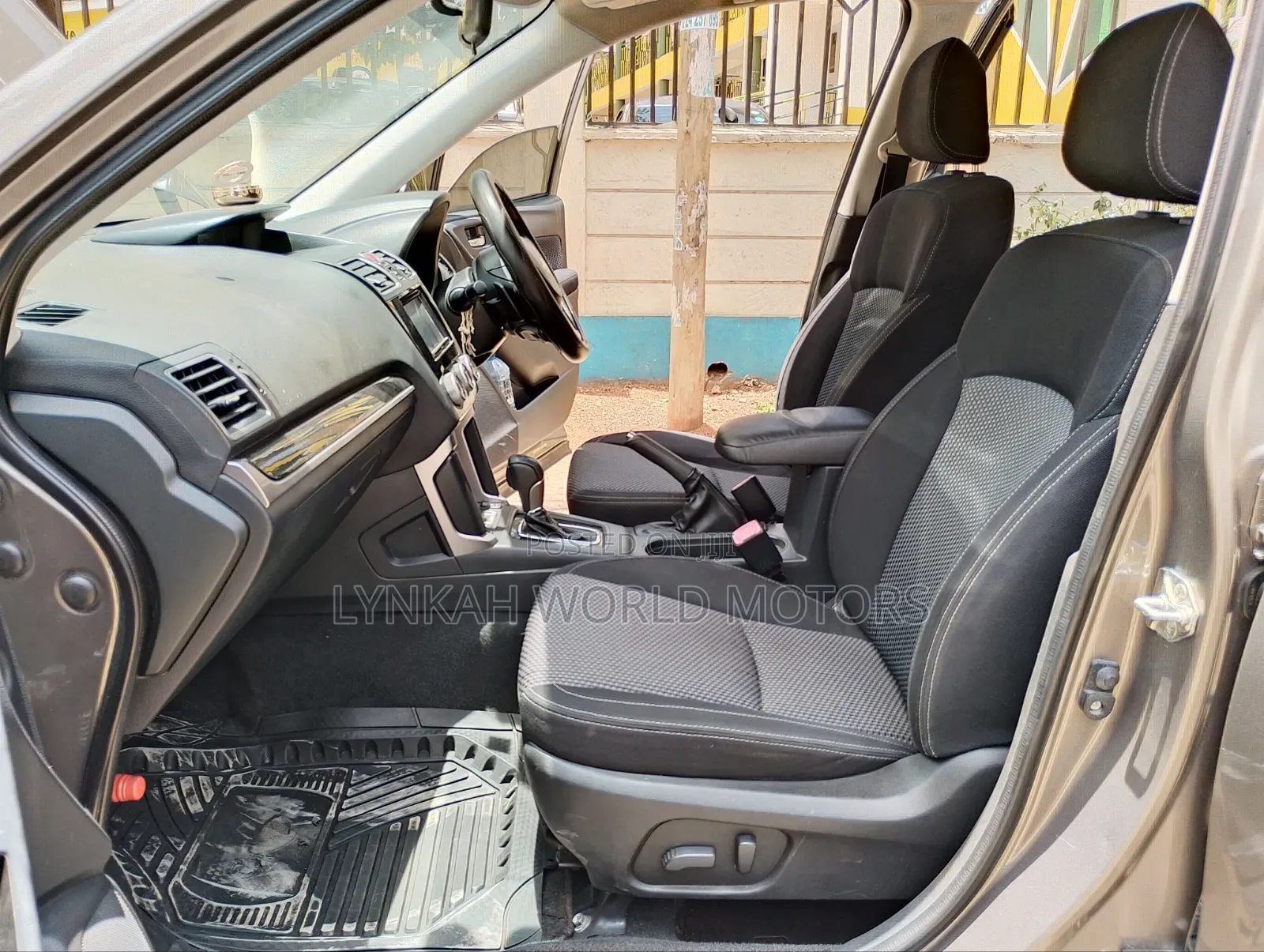 Subaru Forester 2015 Ivory