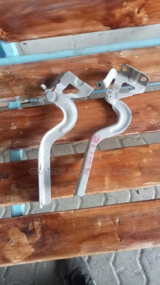 Toyota Passo Sette Bonnet Hinges - thumbnail 3