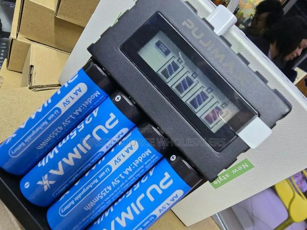 Rechargeable Lithium Batteries With Type-C Digital Charger – 4PCS Set
