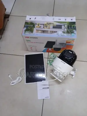 Hikvision 4MP Outdoor Security Camera With Solar Charging Panel