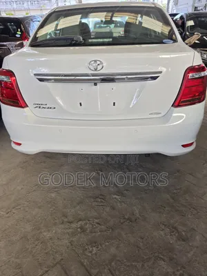Toyota Axio 2019