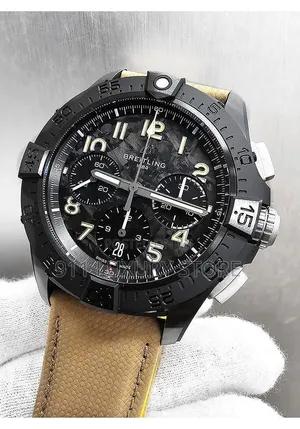 Breitling Avenger Chronograph