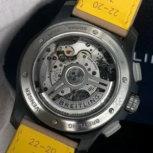 Breitling Avenger Chronograph