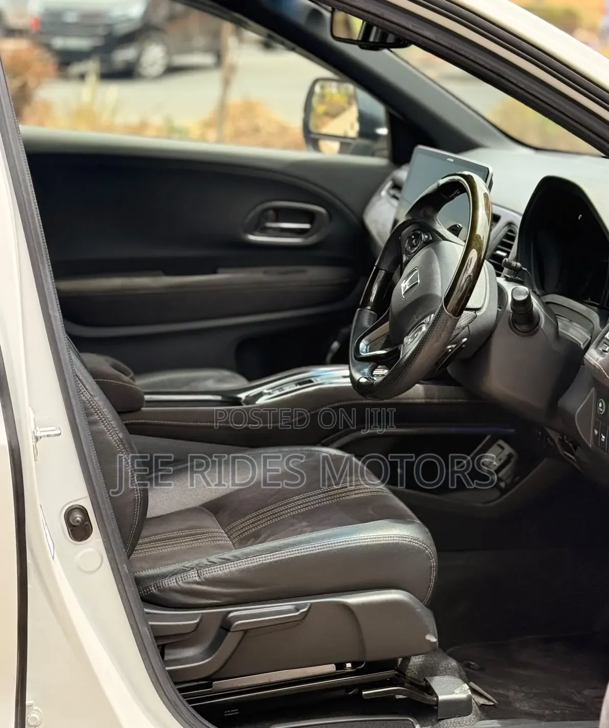Honda Vezel 2019 Pearl