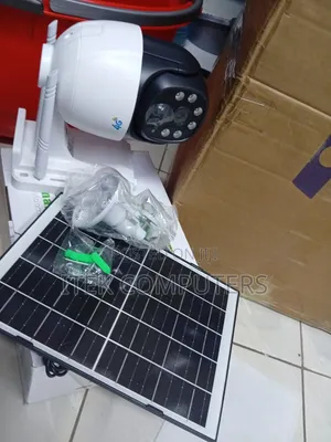 Portable 4G Solar CCTV Camera for Small Business Protection