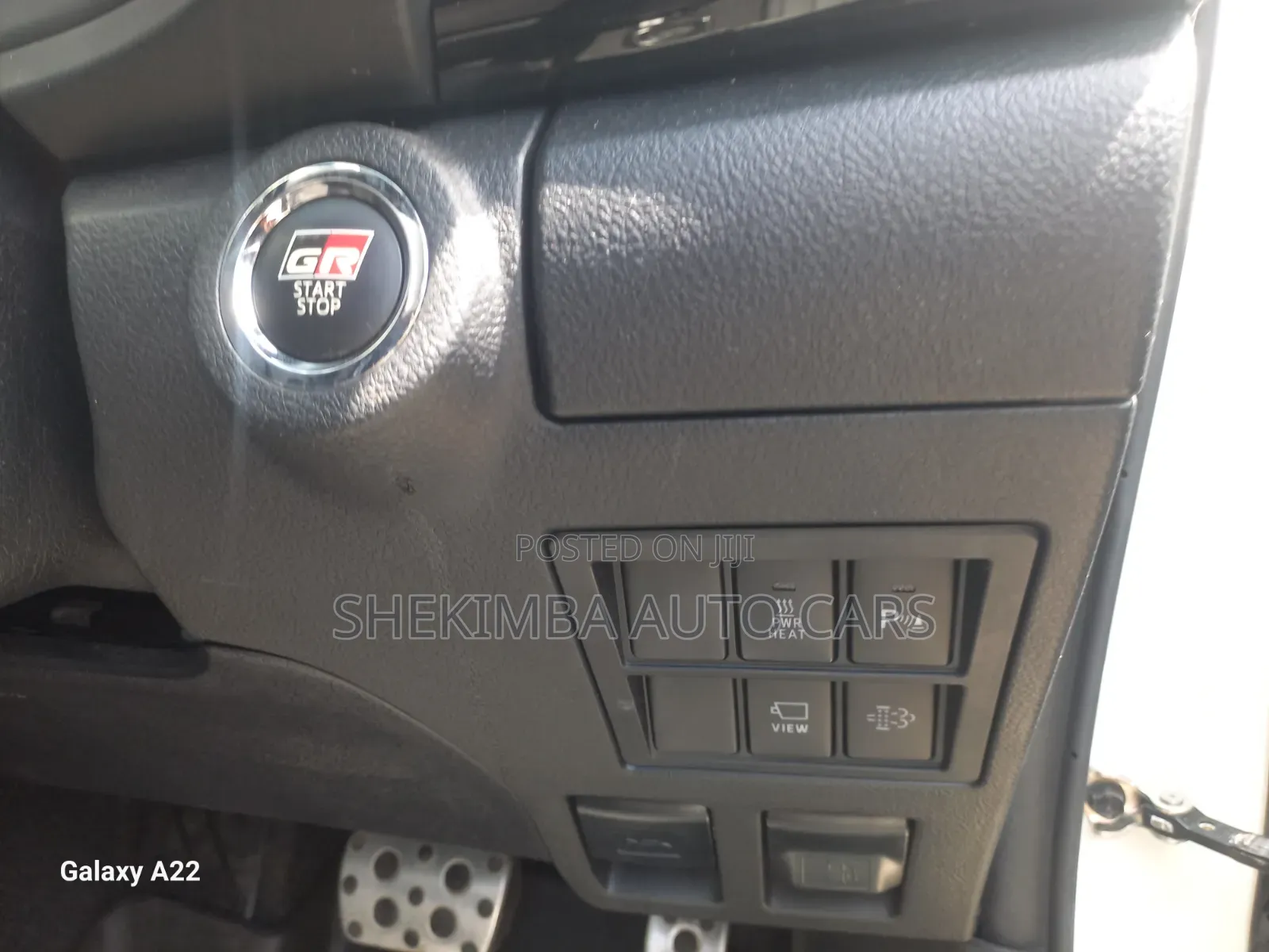 Toyota Hilux Revo Double Cab Deisel 2.8 AWD 2021 White