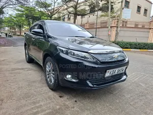 Toyota Harrier 2.0 2015 Black