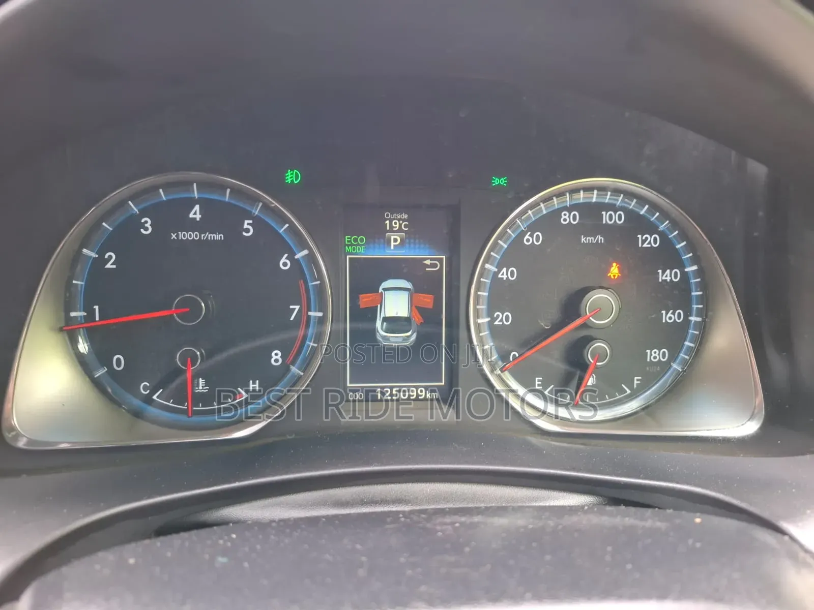 Toyota Harrier 2.0 2015 Black