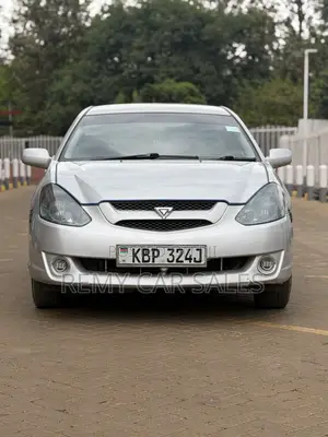 Toyota Caldina 2005 Silver