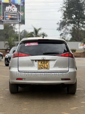 Toyota Caldina 2005 Silver