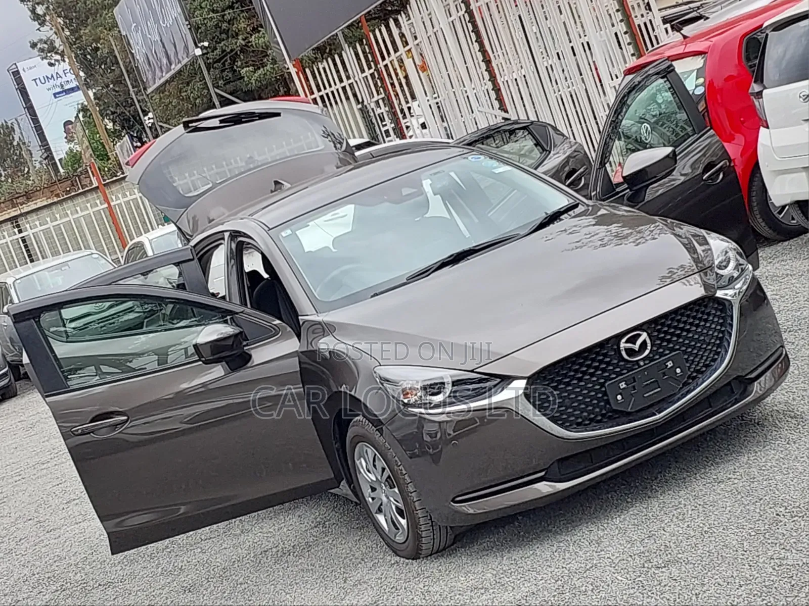 Mazda 2 2020 Brown