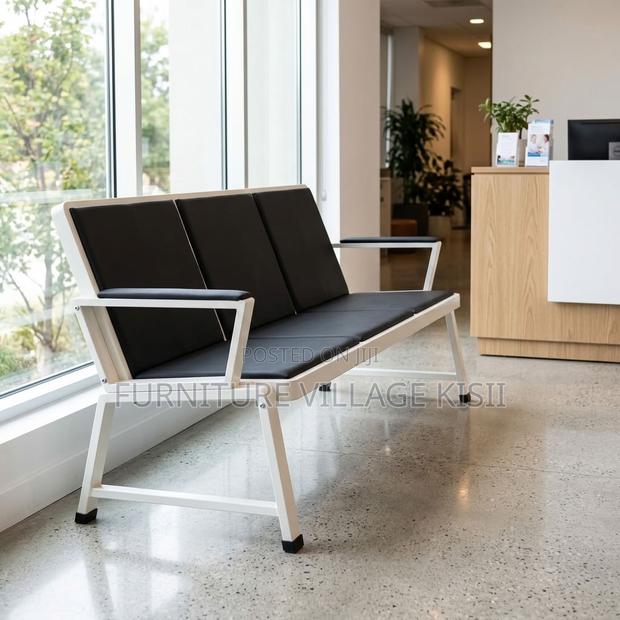 3-Link Heavy Duty Padded Wainting Bench - thumbnail 14