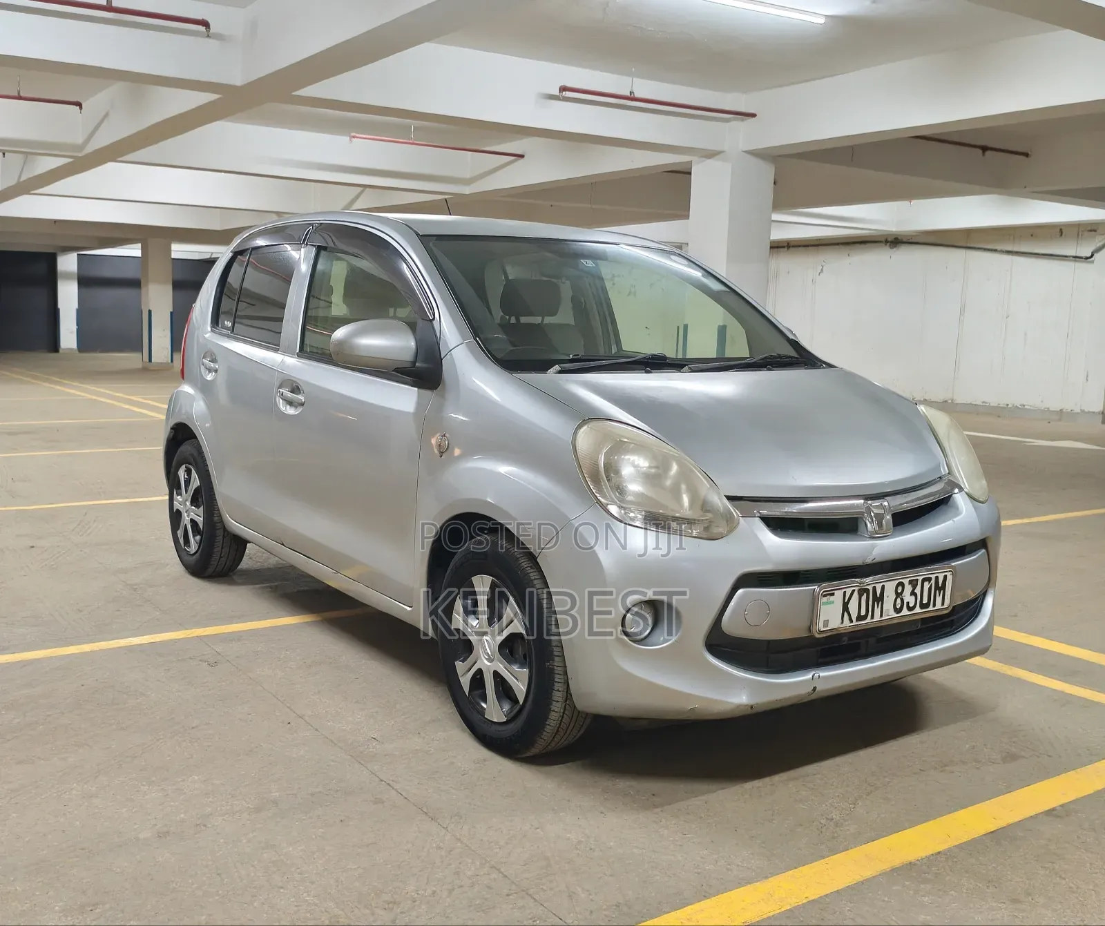Toyota Passo 2017 Silver