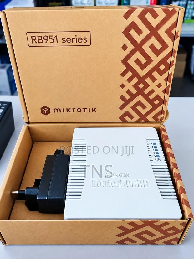 Mikrotik RB951 - thumbnail 2