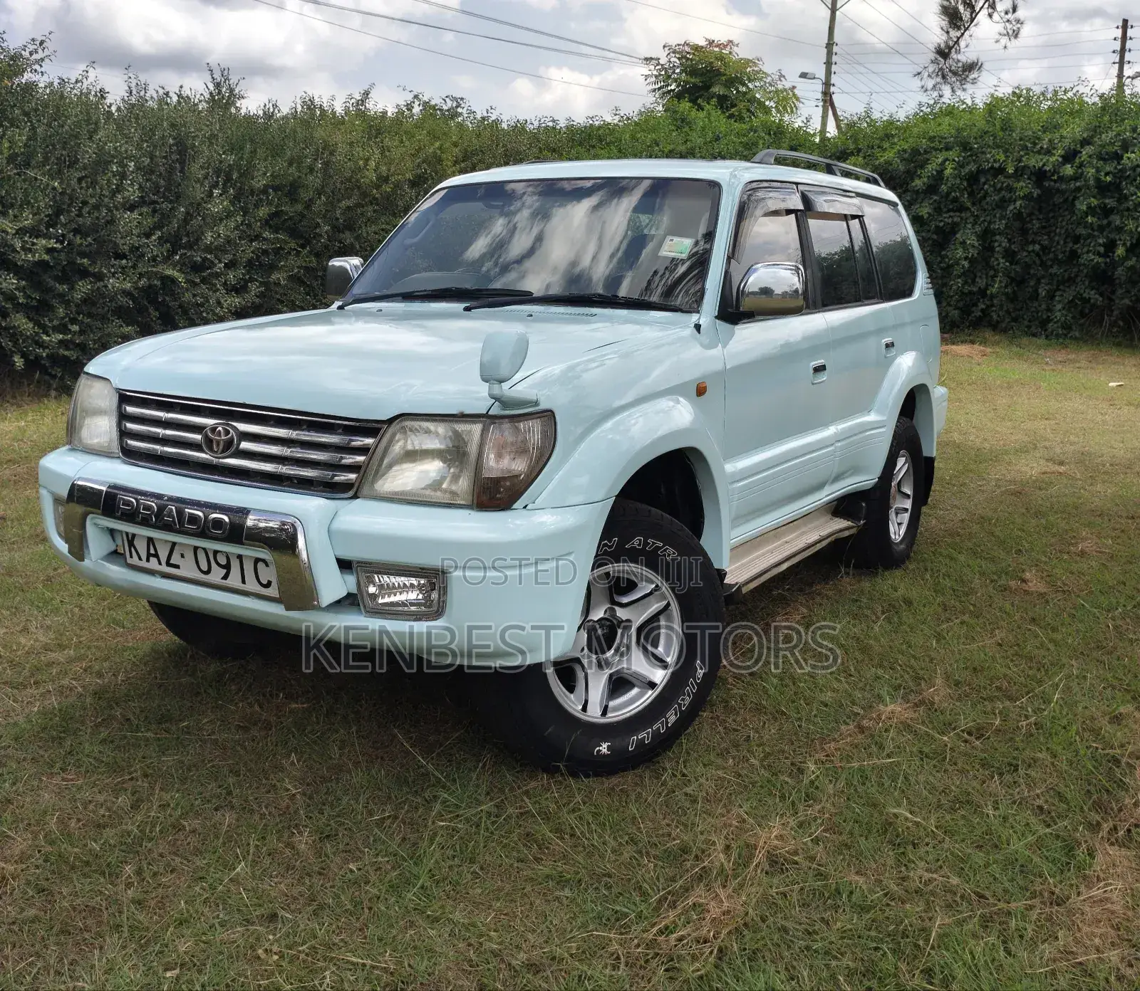 Toyota Land Cruiser Prado 2001 White