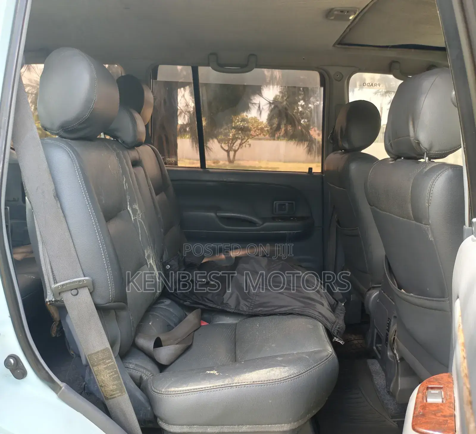 Toyota Land Cruiser Prado 2001 White