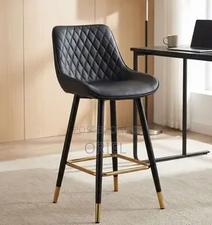 Mid-Century Modern Bar Stool – Stylish Kitchen Counter Chair