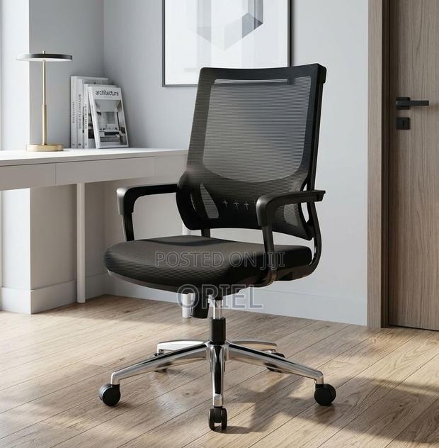Modern Mid-Back Ergonomic Office Chair – Comfortable Task Seating - thumbnail 5