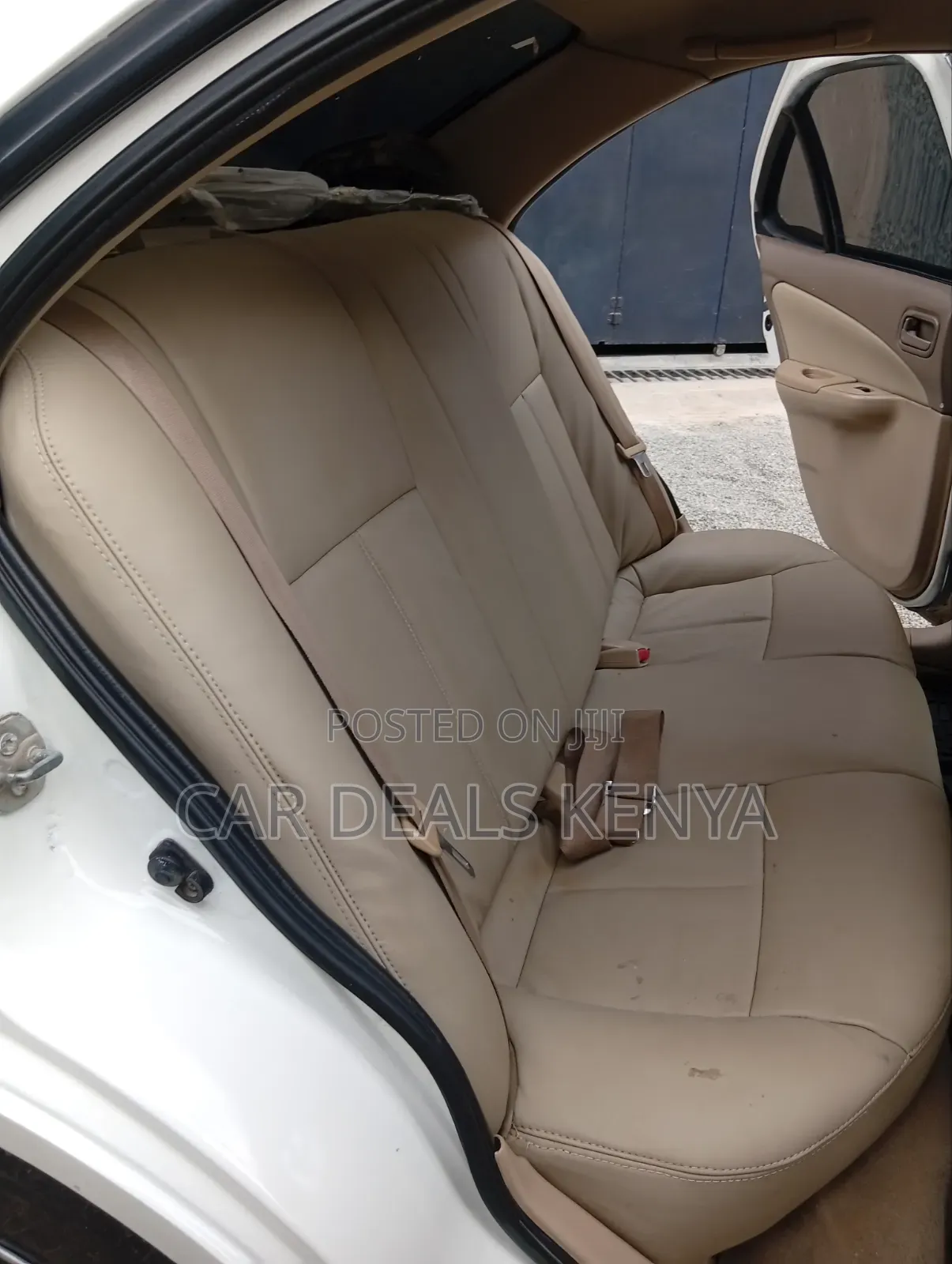 Nissan FB15 2005 White