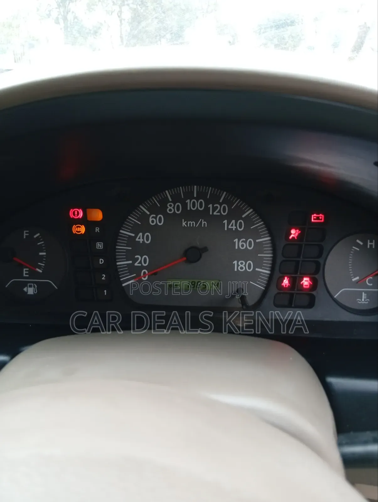 Nissan FB15 2005 White