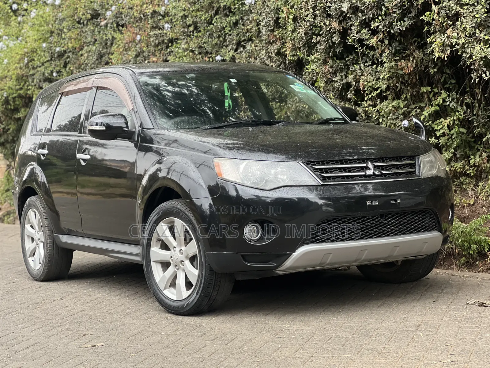 Mitsubishi Outlander XLS 2011 Black