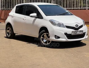 Toyota Vitz 2011 White