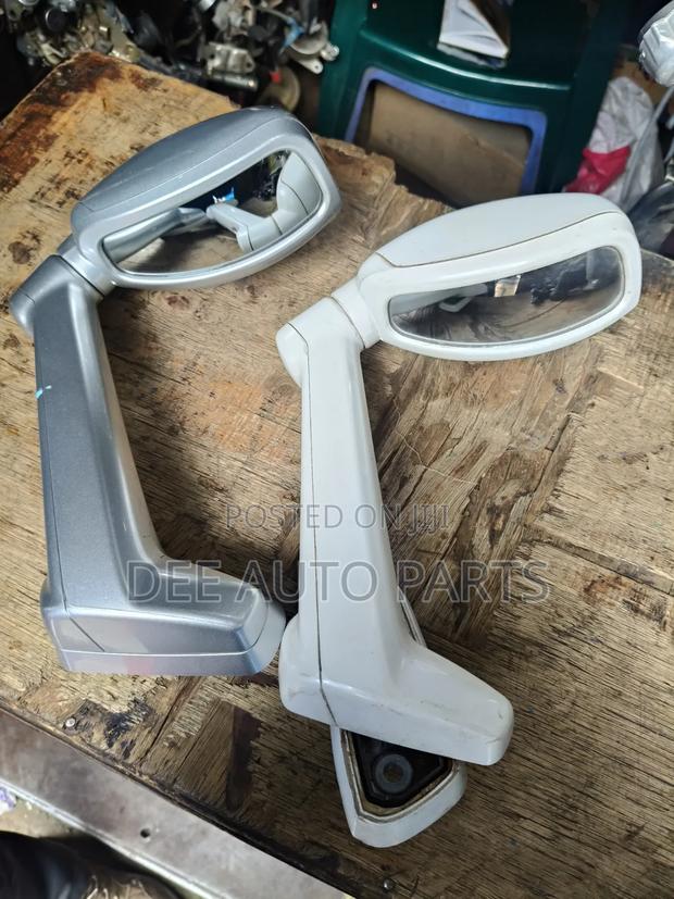 Prado 120 Wing Mirror - main view