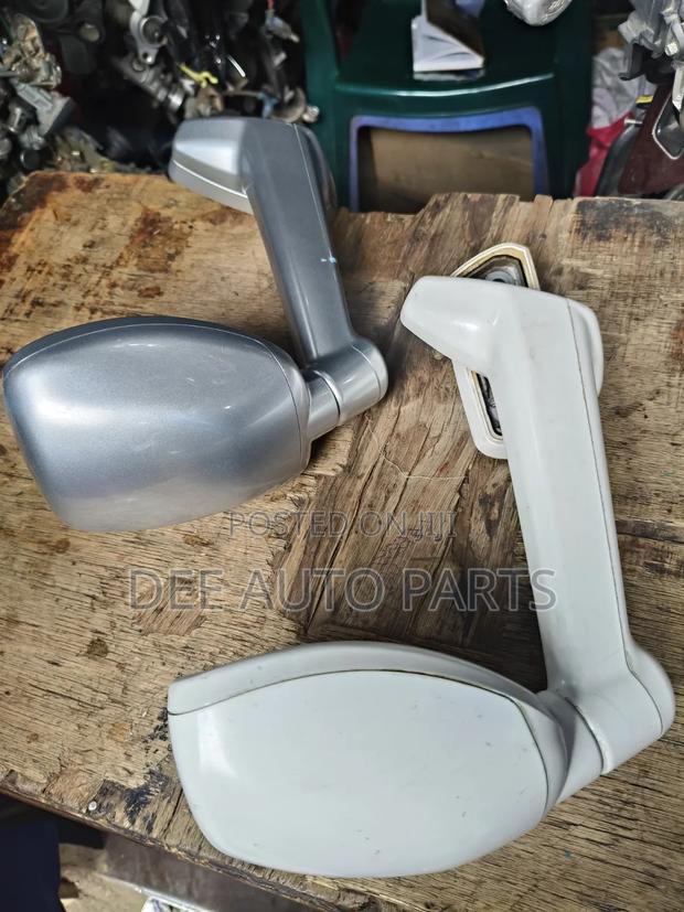 Prado 120 Wing Mirror - thumbnail 2