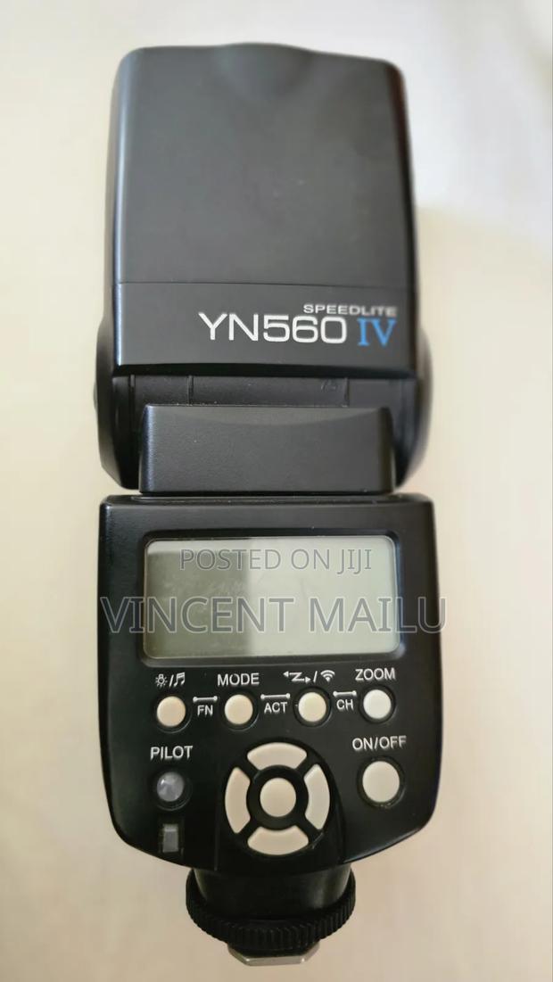 Yn560 Iv Speedlite - main view