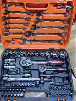 82pcs Mechanical Toolset/ Spanner Toolbox