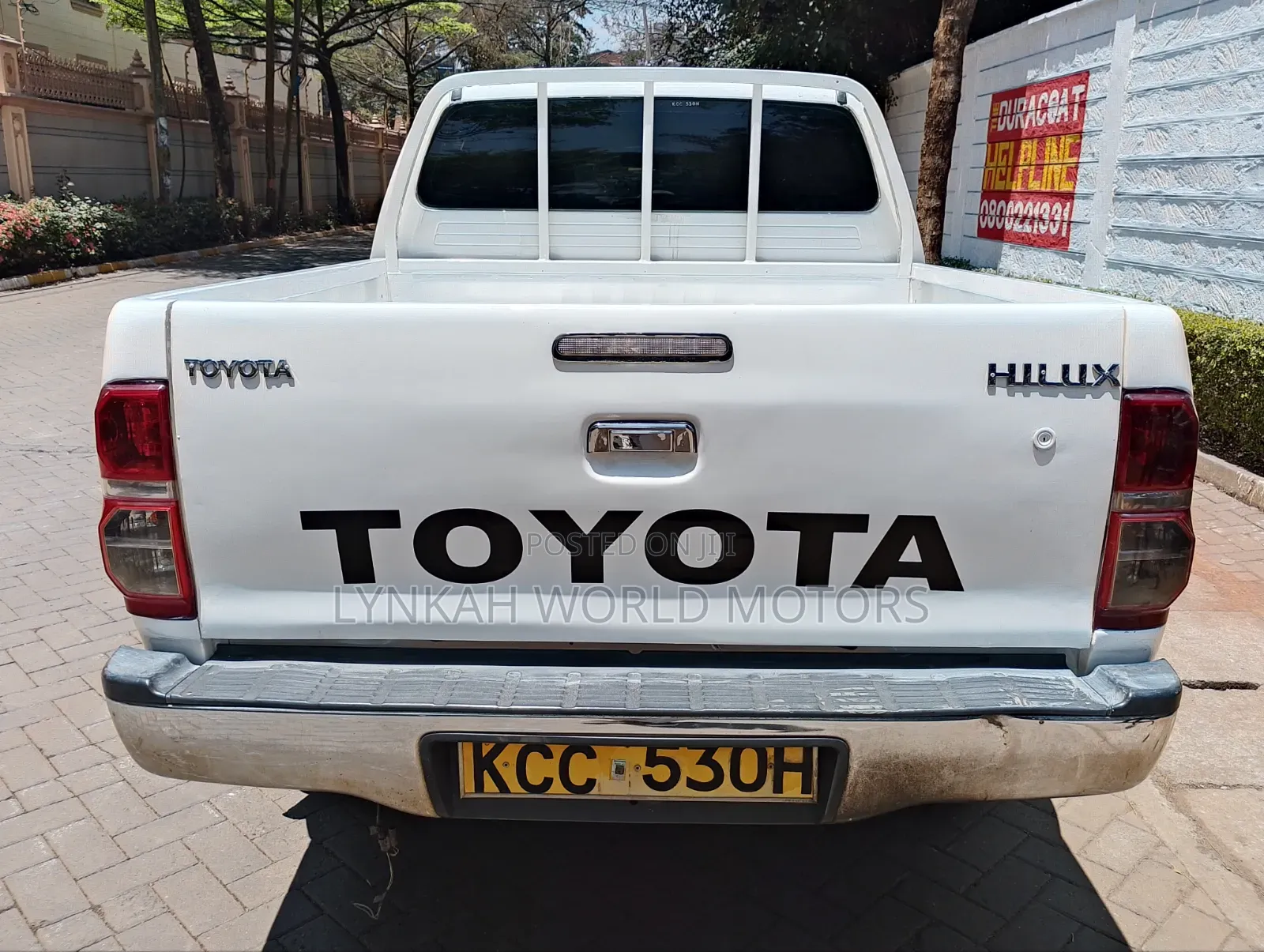 Toyota Hilux 2015 White