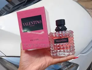 Valentino Donna Perfume