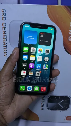 Apple iPhone XR 64 GB Gray