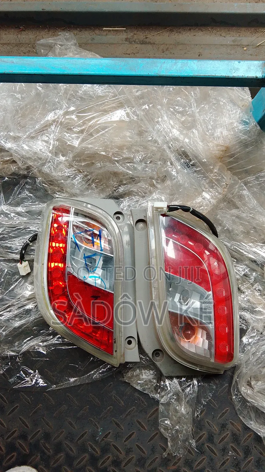 Mira Taillights