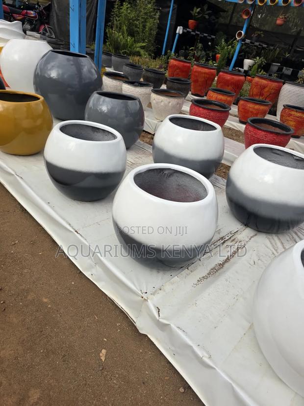 Customised Dutongrey Fibrepots - main view